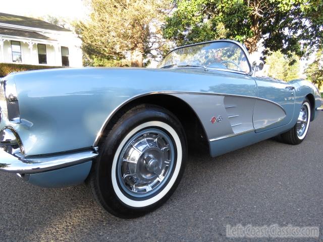 1960-chevrolet-corvette-c1-077.jpg