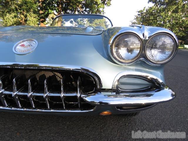 1960-chevrolet-corvette-c1-089.jpg