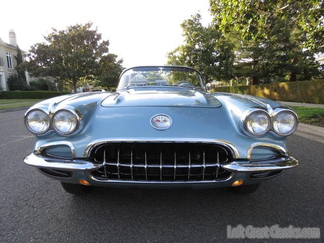 1960-chevrolet-corvette-c1-236.jpg