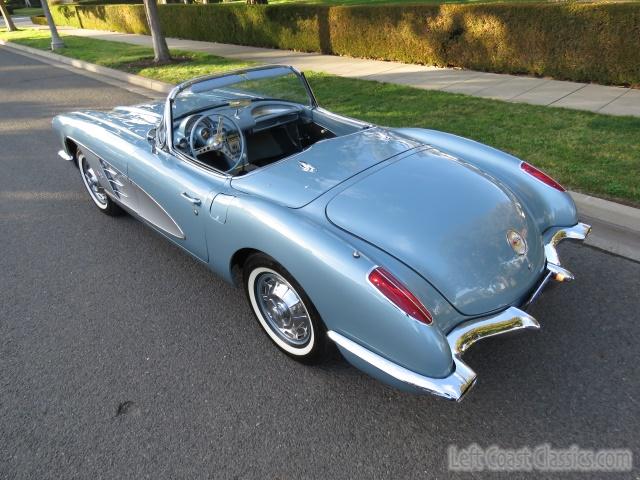 1960-chevrolet-corvette-c1-241.jpg