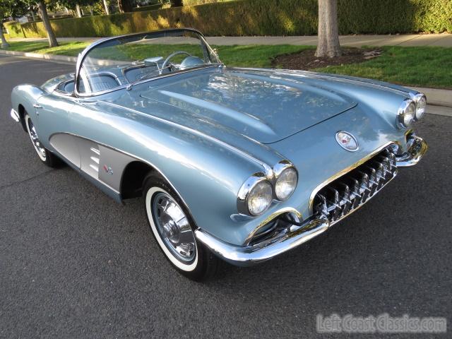 1960-chevrolet-corvette-c1-245.jpg