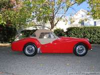 1960-triumph-tr3-041