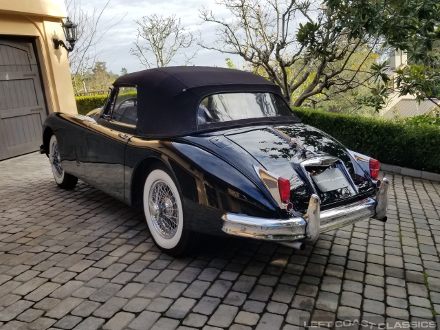 1961-jaguar-xk150-dhc-015.jpg