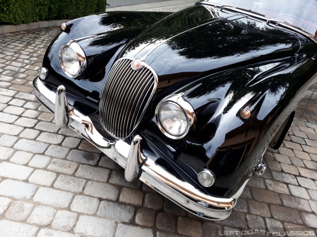 1961-jaguar-xk150-dhc-089.jpg