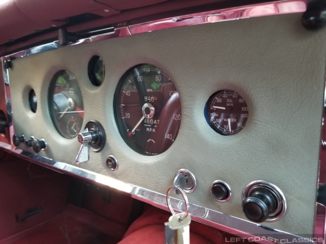 1961-jaguar-xk150-dhc-107.jpg