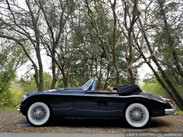 1961-jaguar-xk150-dhc-194.jpg