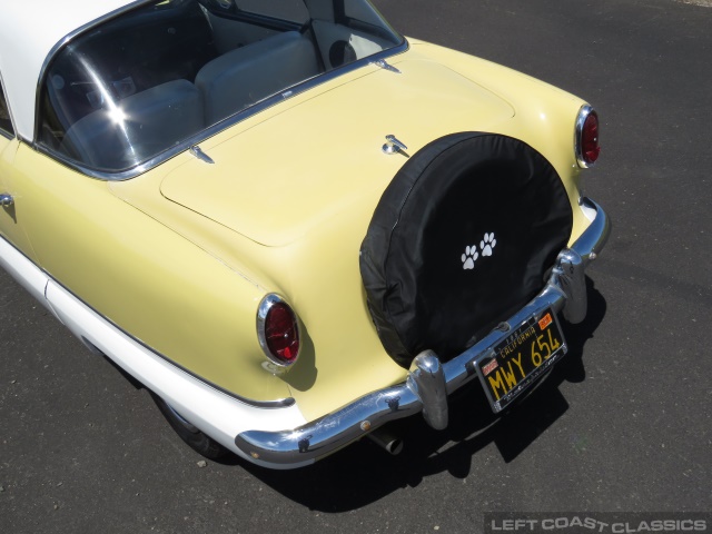 1961-nash-metropolitan-coupe-057.jpg