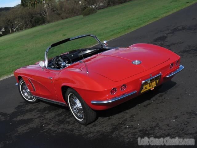 1962-chevrolet-corvette-016.jpg