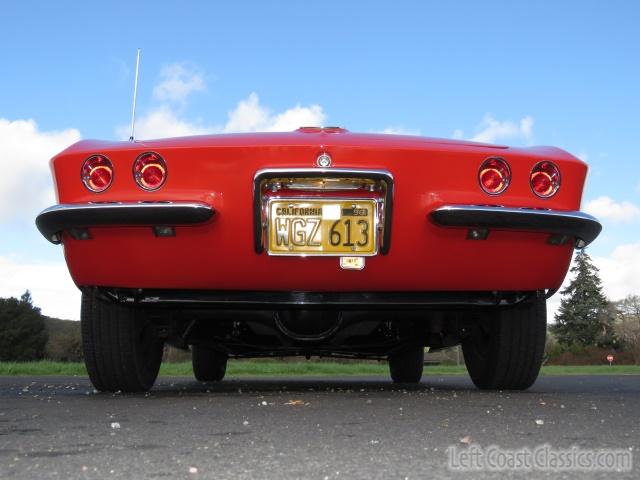 1962-chevrolet-corvette-019.jpg