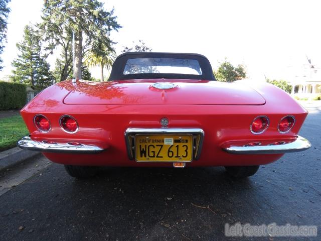 1962-chevrolet-corvette-021.jpg