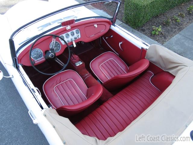 1962-daimler-dart-106.jpg