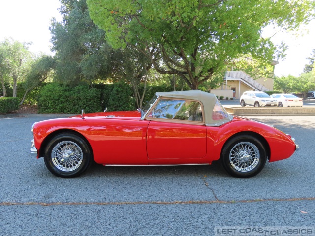 1962-mga-mk2-1600-009.jpg