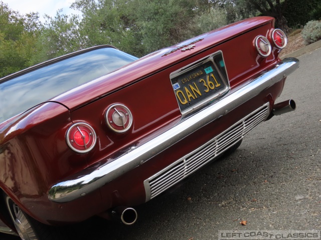 1963-corvair-monza-900-coupe-040.jpg