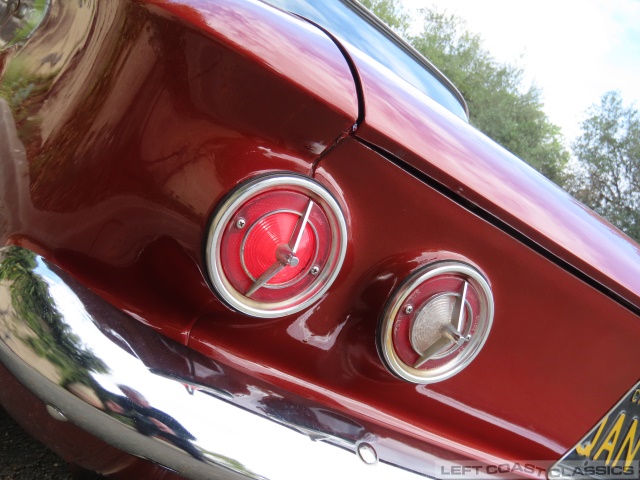 1963-corvair-monza-900-coupe-042.jpg