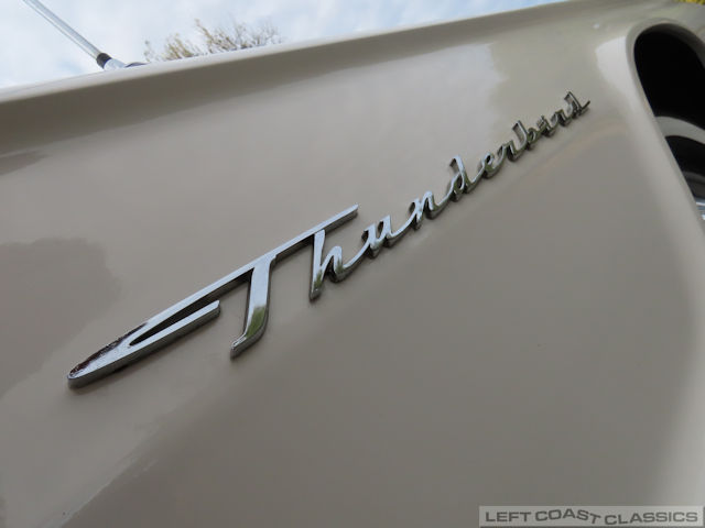 1964-ford-thunderbird-convertible-043.jpg