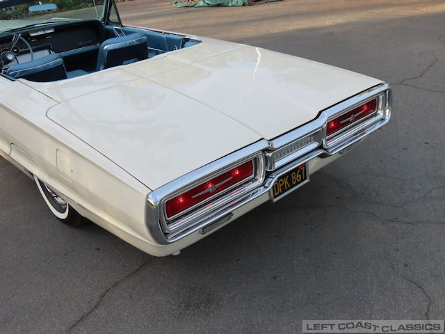 1964-ford-thunderbird-convertible-065.jpg