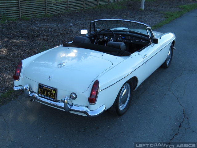 1964-mgb-roadster-028.jpg