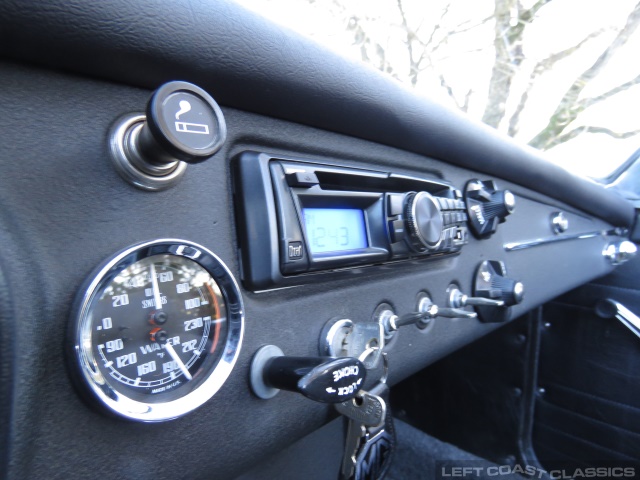 1964-mgb-roadster-105.jpg