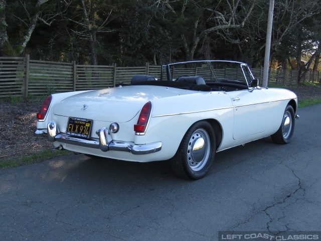 1964-mgb-roadster-161.jpg