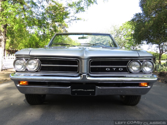 1964-pontiac-gto-convertible-001.jpg