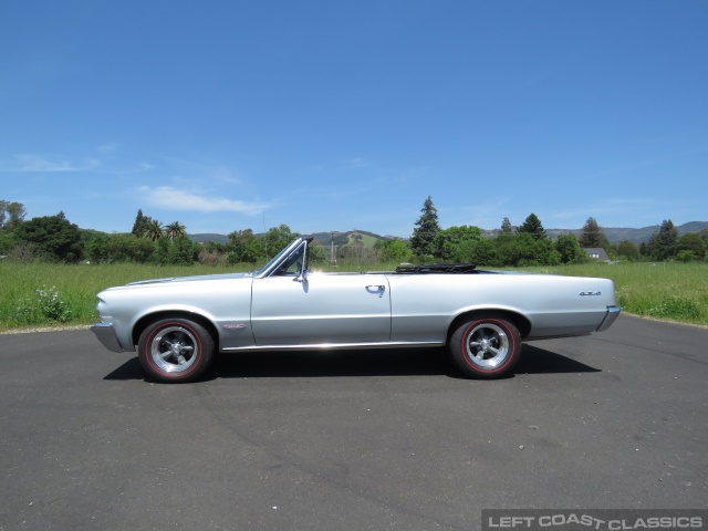 1964-pontiac-gto-convertible-012.jpg