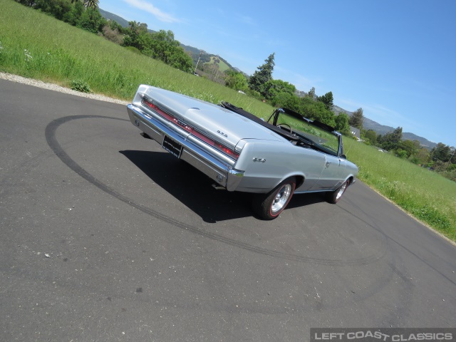 1964-pontiac-gto-convertible-024.jpg