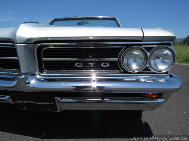 1964-pontiac-gto-convertible-084.jpg