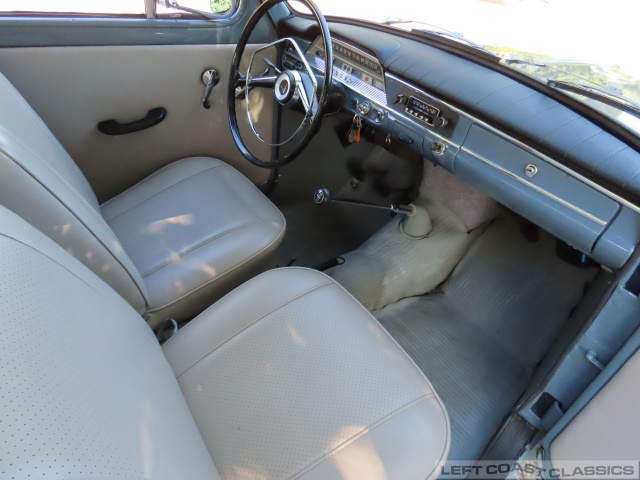 1964-volvo-pv544-151.jpg