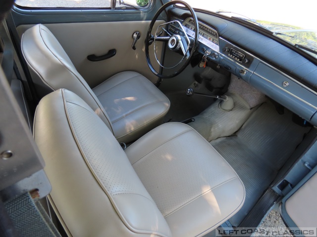 1964-volvo-pv544-155.jpg