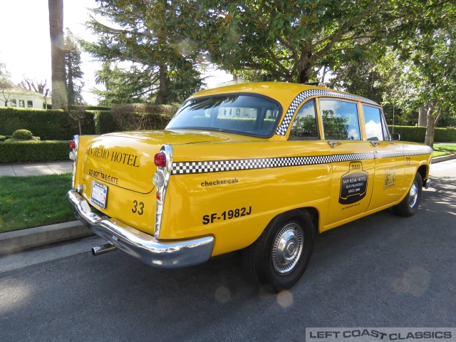 1965-checker-marathon-taxi-025.jpg