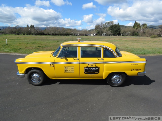 1965-checker-marathon-taxi-179.jpg
