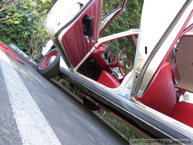 1965-chevelle-sedan-085.jpg