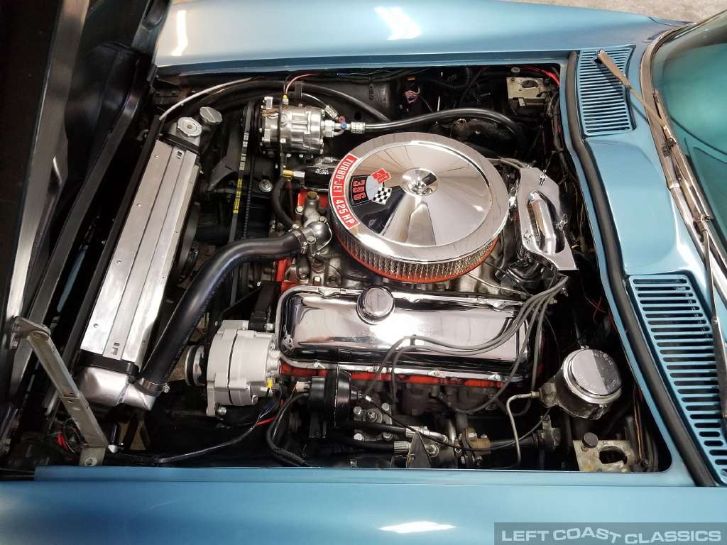 1965-chevy-corvette-c2-119.jpg