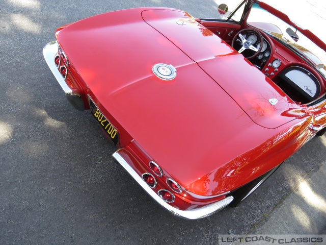 1965-chevrolet-corvette-097.jpg