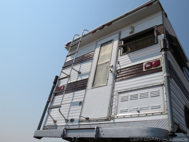 1965-chevrolet-truck-camper-080.jpg