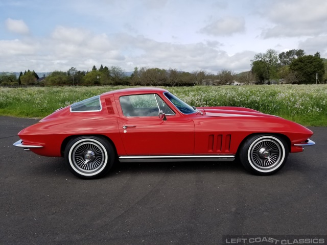 1965-corvette-stingray-016.jpg