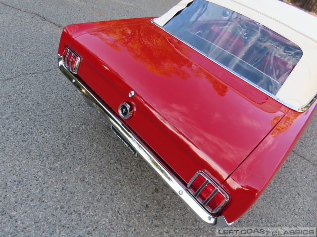 1965-ford-mustang-convertible-096.jpg