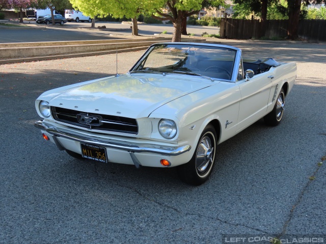 1965-ford-mustang-convertible-002.jpg