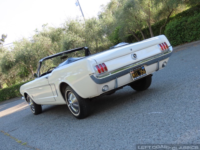 1965-ford-mustang-convertible-009.jpg