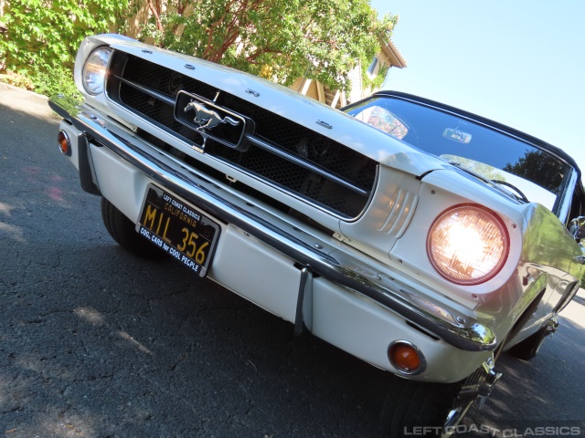 1965-ford-mustang-convertible-049.jpg