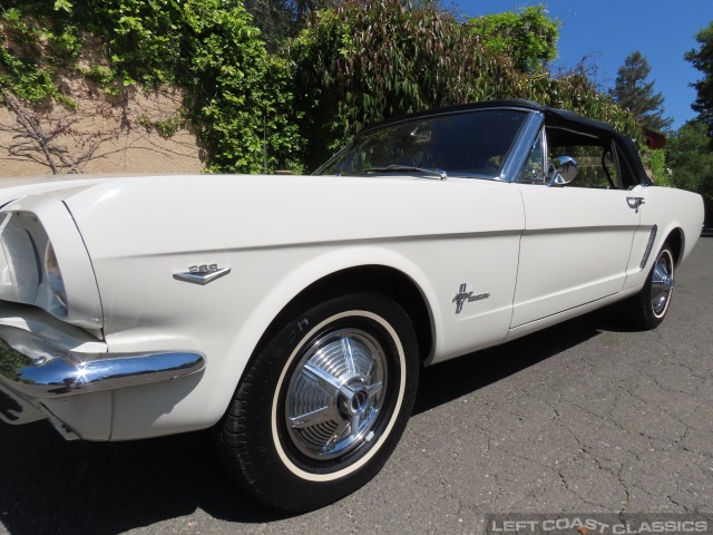 1965-ford-mustang-convertible-061.jpg