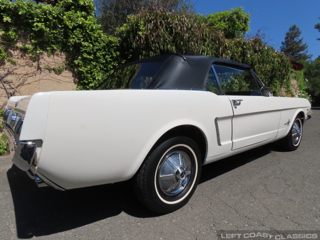 1965-ford-mustang-convertible-065.jpg