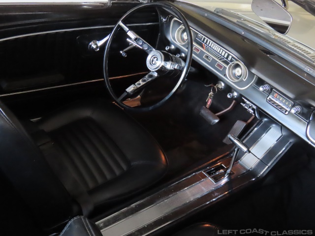 1965-ford-mustang-convertible-117.jpg