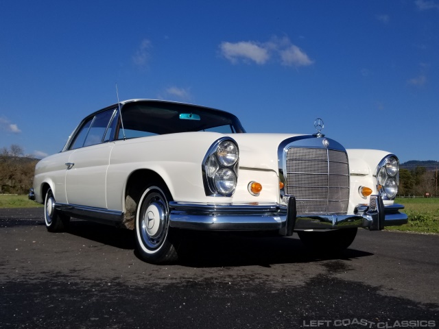 1965-mercedes-benz-220se-025.jpg