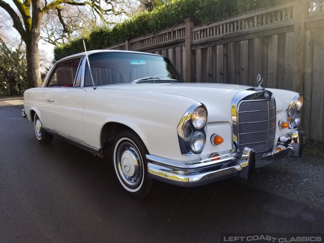 1965-mercedes-benz-220se-029.jpg