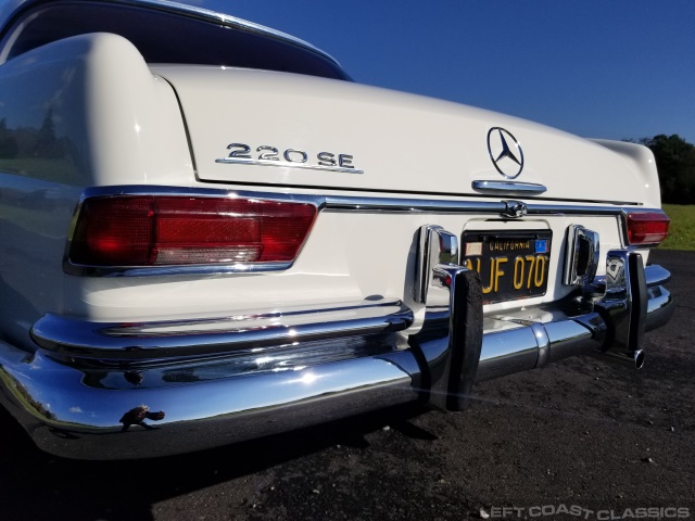 1965-mercedes-benz-220se-042.jpg