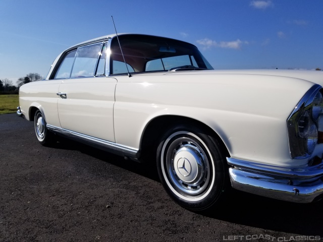 1965-mercedes-benz-220se-058.jpg