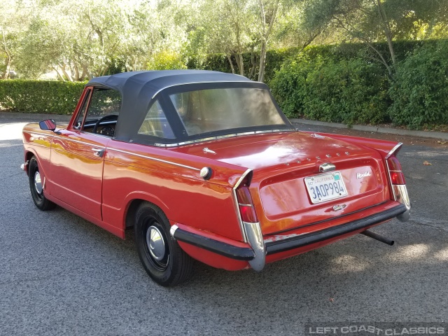 1965-triumph-herald-010.jpg