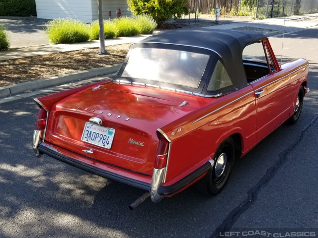 1965-triumph-herald-014.jpg