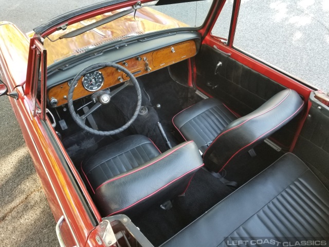 1965-triumph-herald-052.jpg